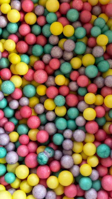 باتزئین جذاب وقشنگ، مدرسه ویادگیری خاطره ساختن قشنگیاست برای کودکان